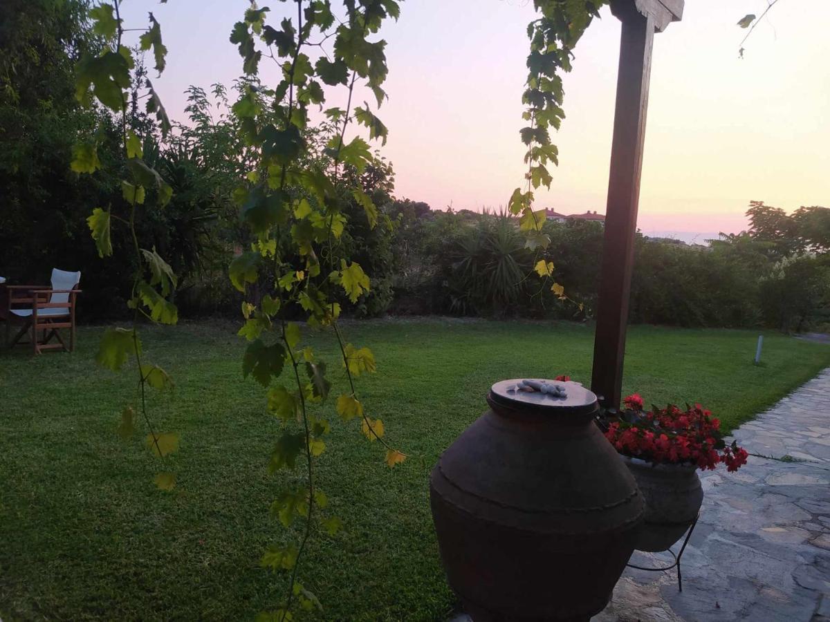 Garden House Kristi Villa Посиди Екстериор снимка