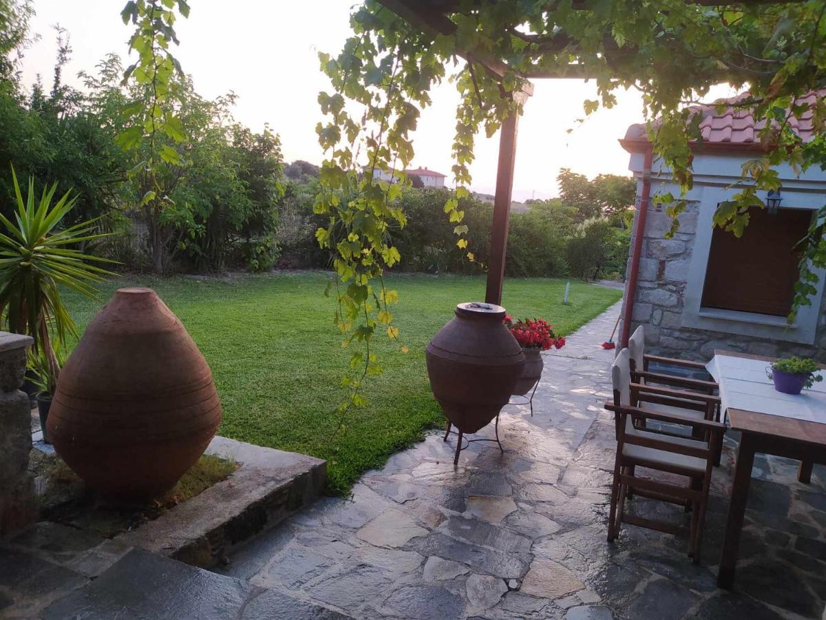 Garden House Kristi Villa Посиди Екстериор снимка
