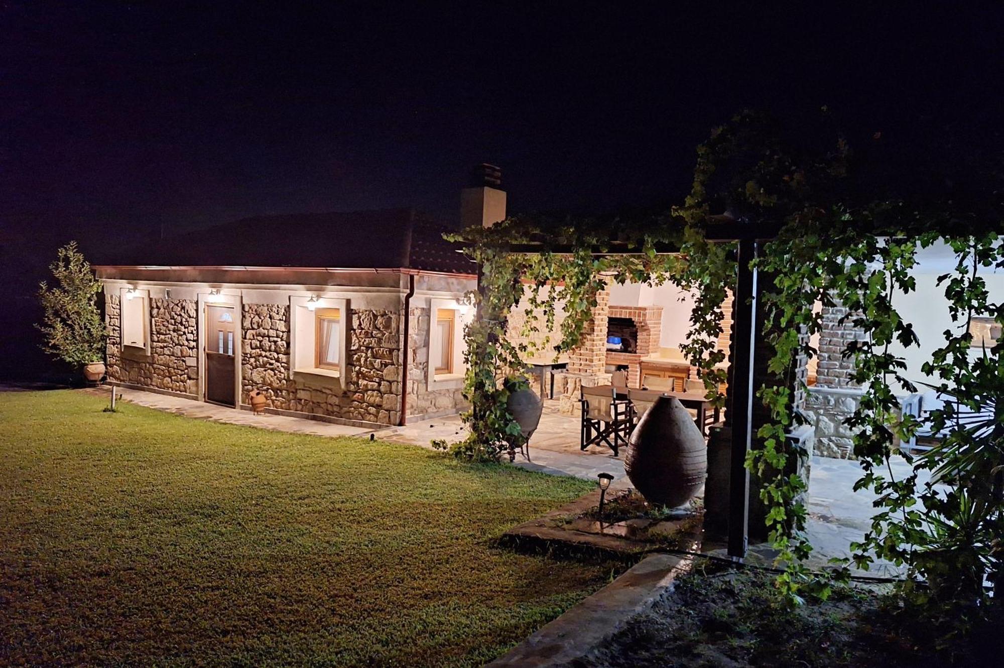 Garden House Kristi Villa Посиди Екстериор снимка